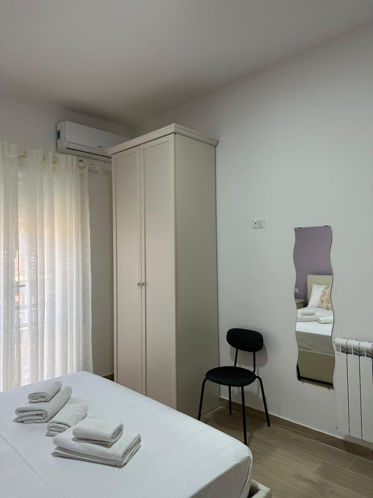 The Roman Guesthouse المظهر الخارجي الصورة
