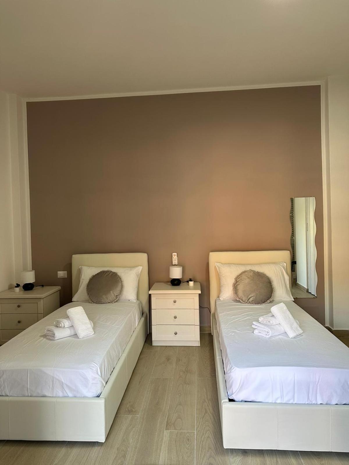 The Roman Guesthouse المظهر الخارجي الصورة